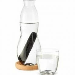 Black + Blum Carafe Glass Water Filter With Natural Charcoal Filter Cork Stopper