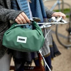 Black + Blum Lunch Bag In Sustainable Eco Friendly Recycled PET 6 7 L 235 Fl Oz Olive 24 Black + Blum Lunch Bag In Sustainable Eco Friendly Recycled PET 6 7 L 235 Fl Oz Olive