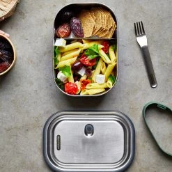 Black + Blum Lunch Box In Stainless Steel With Silicone Strap Large 1 0 L 34 Fl Oz Ocean